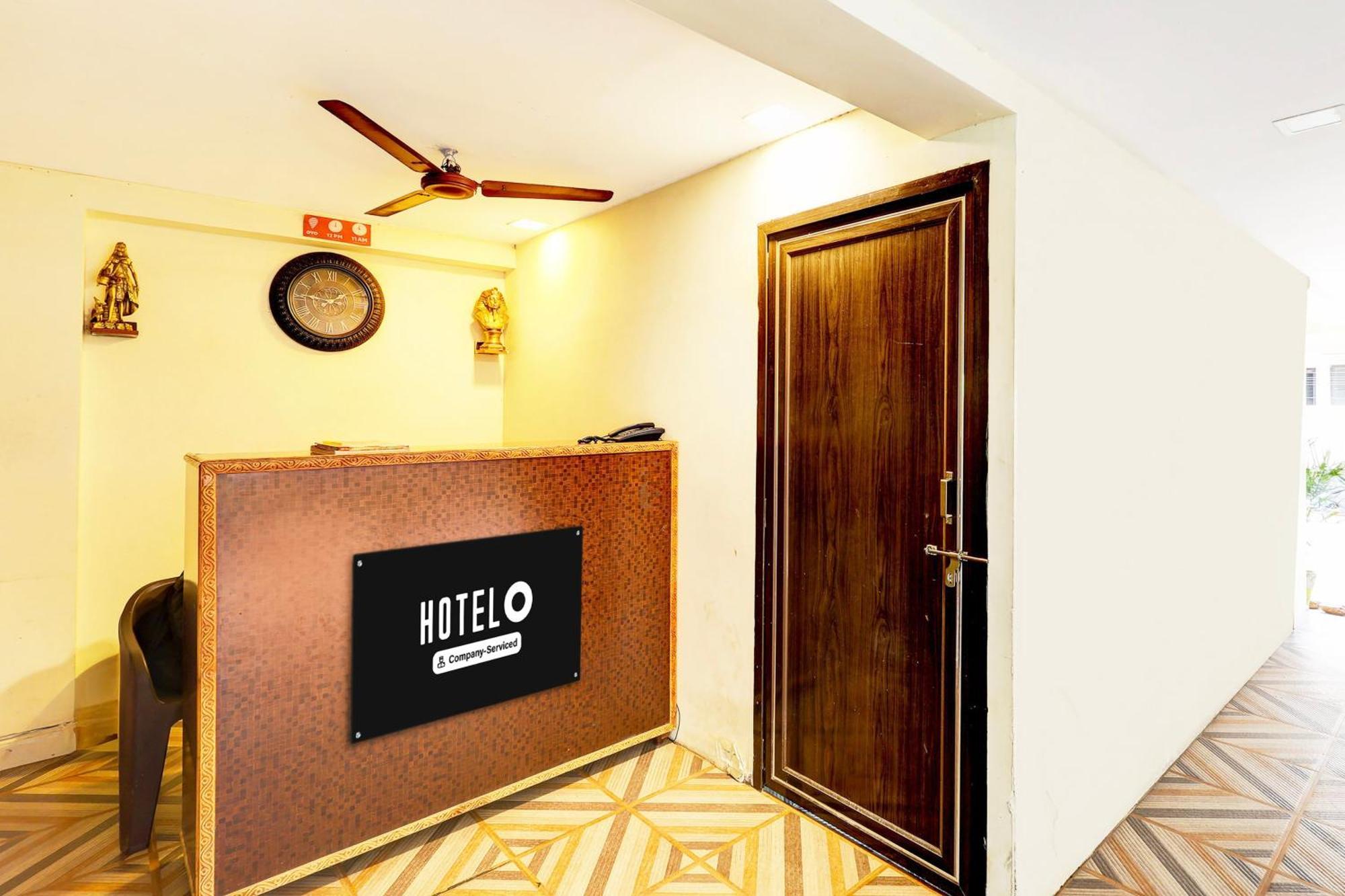 Super Hotel O Mahanadu Formerly Akshaya Bheemas Vijayawāda Екстериор снимка